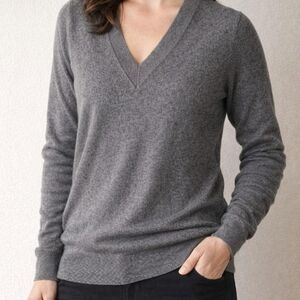 Cashmere-Blend Banana Republic Charcoal V-Neck Sweater